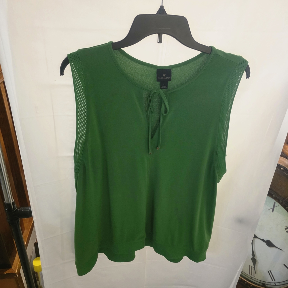 Green Sleeveless Top